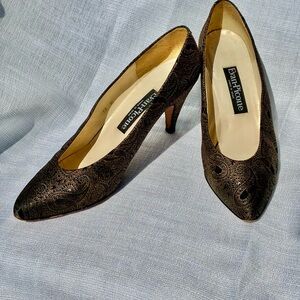 Evan Picone Brown Paisley Pumps